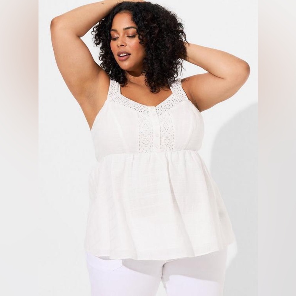 NWT Torrid Babydoll Cotton Eyelet Window Pane Button Front Tank White Size 4 4X
